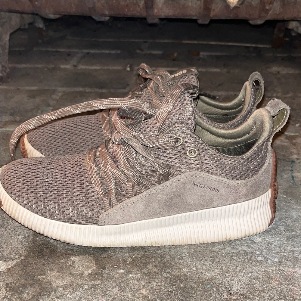 Sorel Women's Out N About Plus Sneakers - Sage - Picture 4 of 9